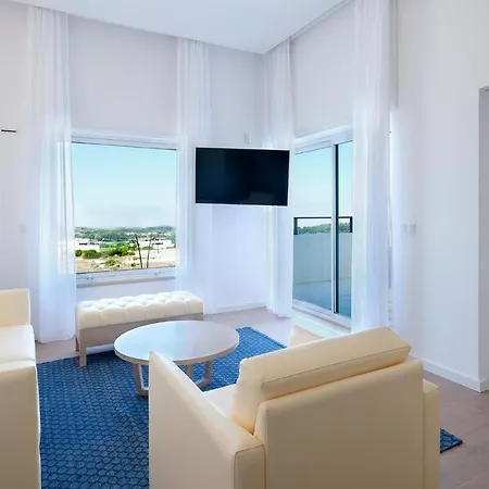 Hotel Royal Obidos Scenic 5*